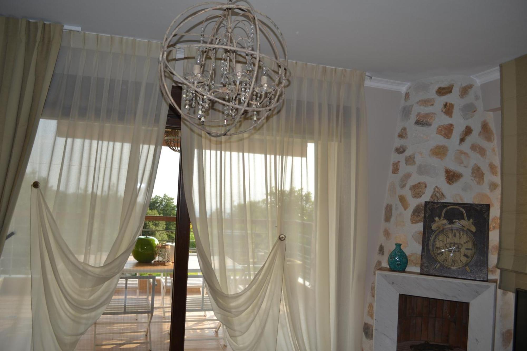 Evmorfes Villas Polygyros Exterior photo
