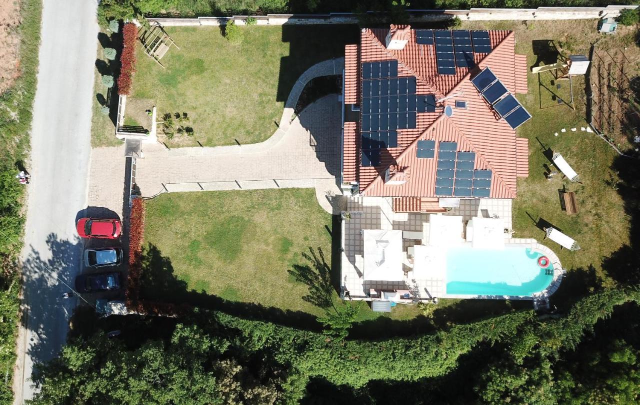 Evmorfes Villas Polygyros Exterior photo